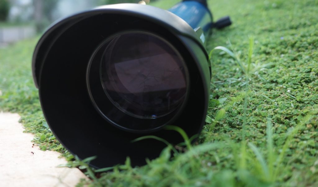 Refractor optics inside the dew shield
