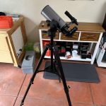 Full view of Sarblue Mak70 with tripod